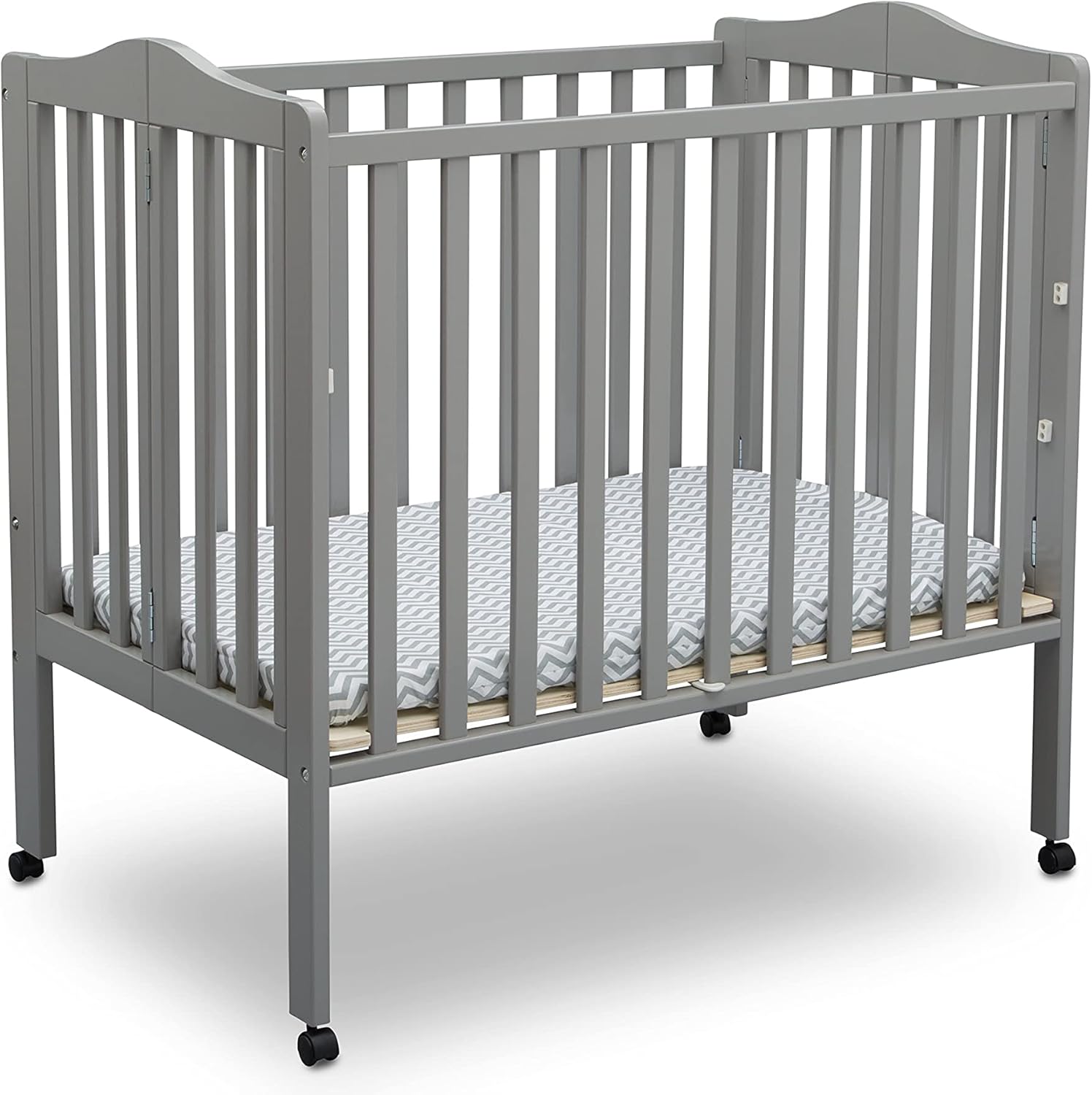 Read more about the article Delta Children Folding Portable Mini Baby Crib with 1.5-inch Mattress – Greenguard Gold Certified, Grey