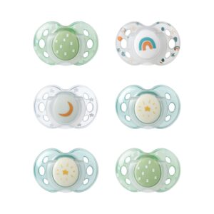 Read more about the article Tommee Tippee Nighttime pacifiers, 18-36 months, 6 pack of glow in the dark pacifiers with symmetrical silicone baglet