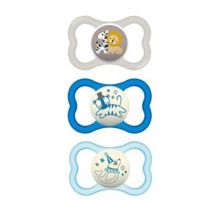 Read more about the article MAM Air Day & Night Baby Pacifier, for Sensitive Skin, Glows in The Dark, 3 Pack, 16+ Months, Boy,3 Count (Pack of 1)